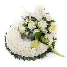 Traditional Based Wreath